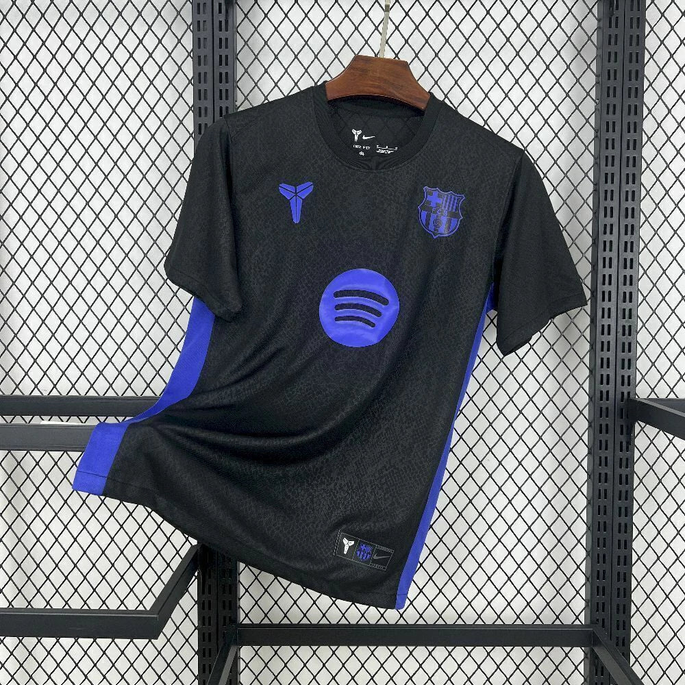 Camisa Barcelona Treino "Nike x Kobe Bryant" 2025/26 Nike Torcedor Masculina - Preta