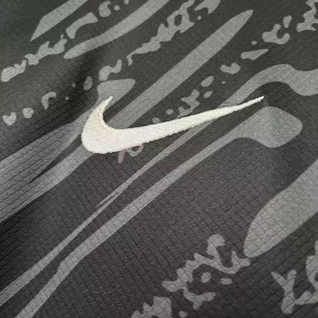 Camisa Liverpool Goleiro 2024/25 Nike Torcedor Masculina - Preta