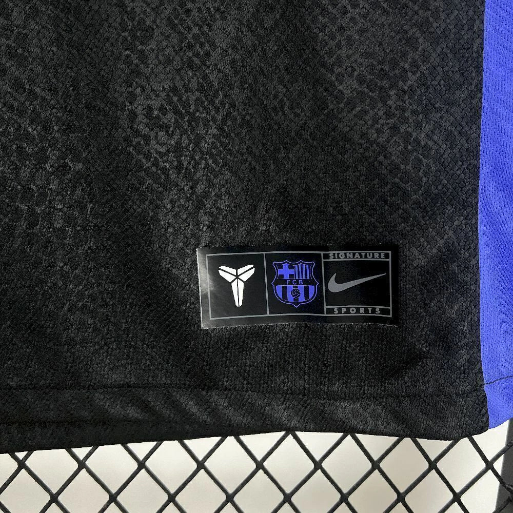 Camisa Barcelona Treino "Nike x Kobe Bryant" 2025/26 Nike Torcedor Masculina - Preta