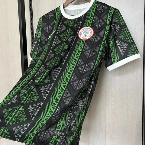 Camisa Nigéria Concept 2024/25 Nike Torcedor Masculina -  Preta e Verde
