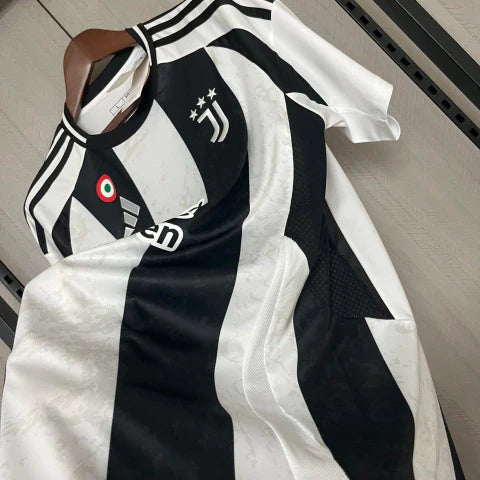 Camisa Juventus Home I 2024/25 Adidas Torcedor Masculina - Branca e Preta